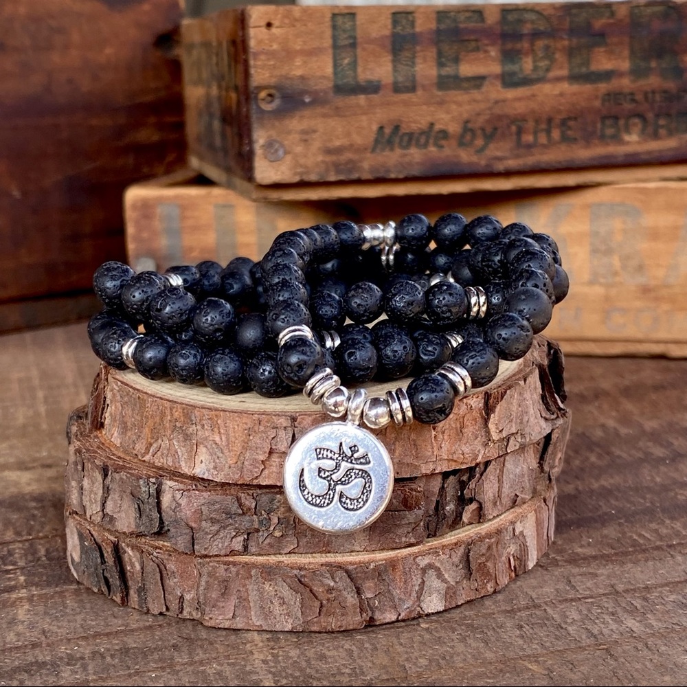 ✨LAVA STONE AROMA DIFFUSER MALA NECKLACE/BRACELET